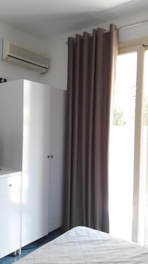 Juriki Apartament فلورا المظهر الخارجي الصورة